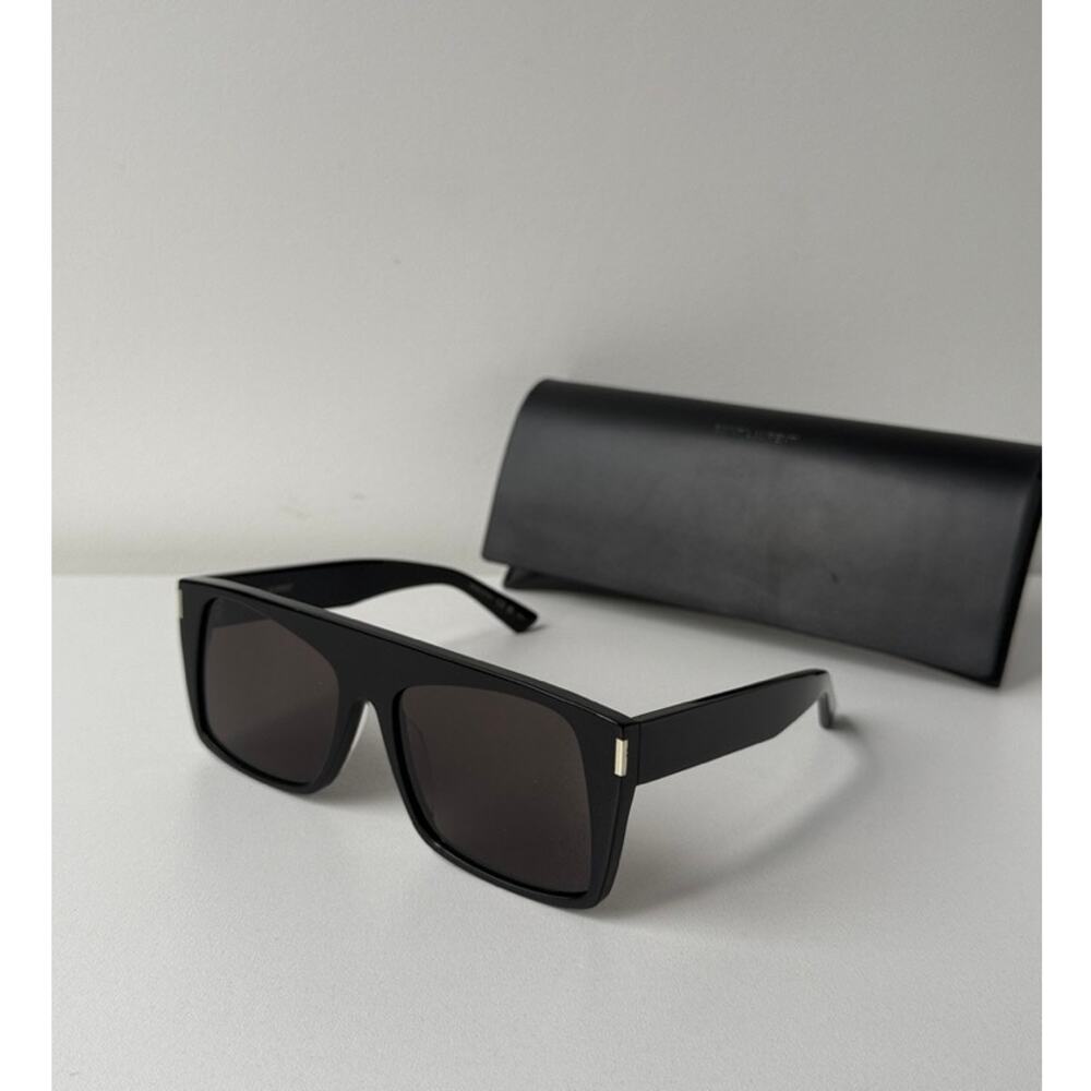 NEW Saint Laurent SL651 Vitti Oversized Sunglasses in Black - Picture 1 of 7